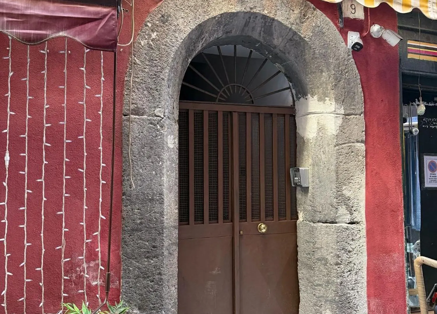 Residenza Trinita Hotel Naples Italy